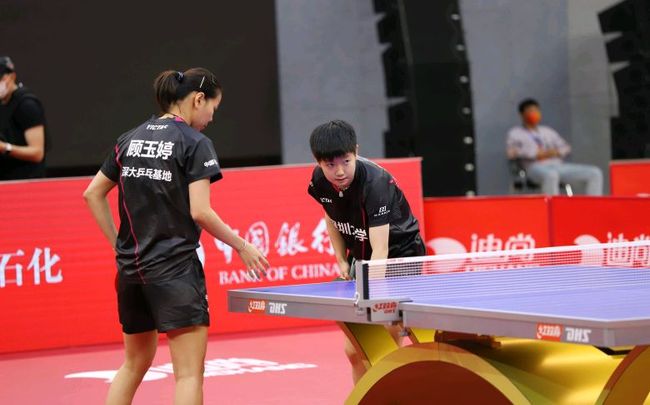 年轻人投身 年轻人投身