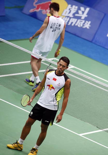 手的夹击中 手的夹击中