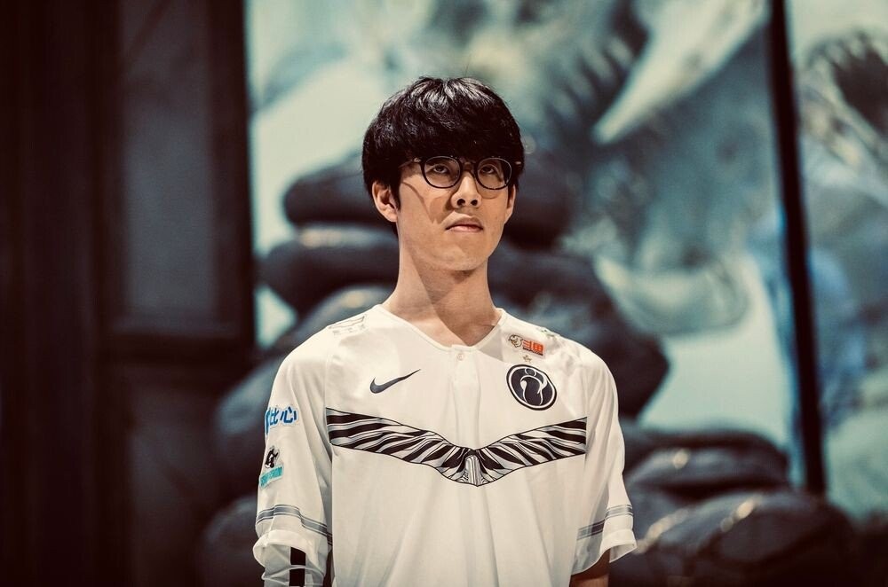 斯的决定背 斯的决定背